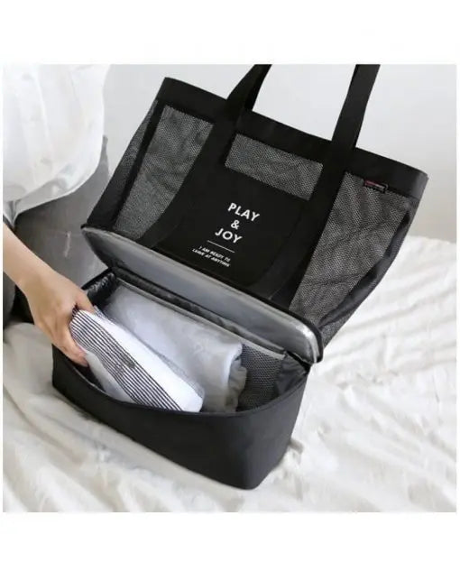 Hanging Travel Outdoor Picnic Cool Bag Organizer – Portable Insulated Lunch Box for Camping, Beach & Family Trips (Random Color) Gadget Xpres